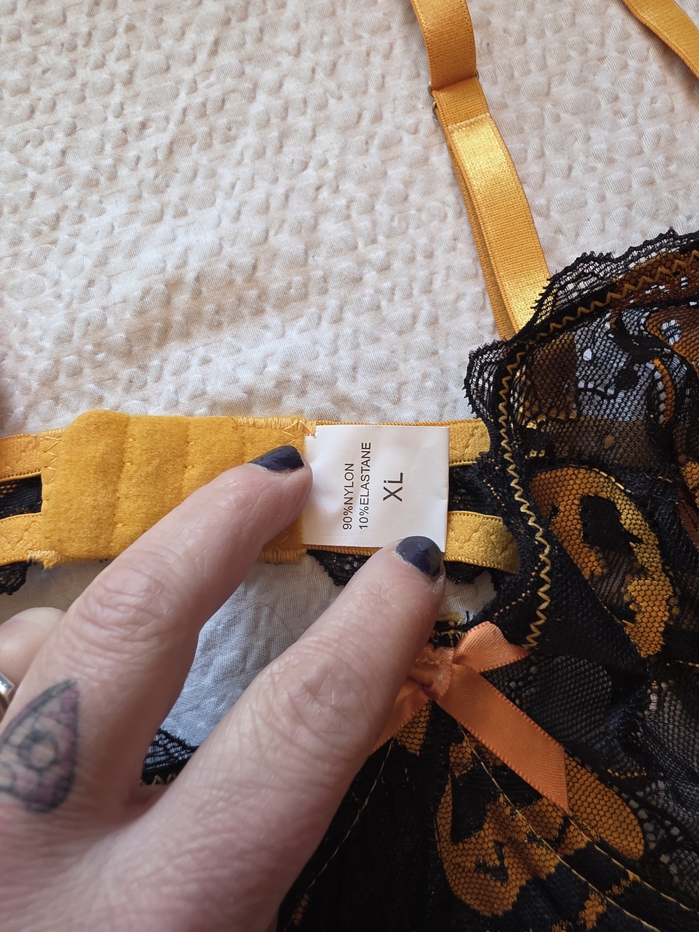 SHEIN Black & Orange Lace Pumpkin Print Lingerie Set Plus Extra Bra - Picture 6 of 6